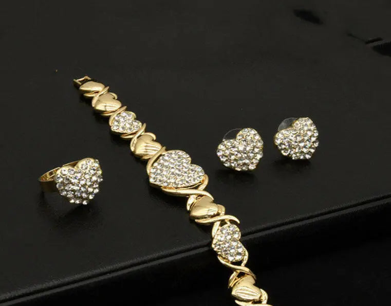 18K Gold Heart-Shaped Jewelry Suit Plush Fashion Shop