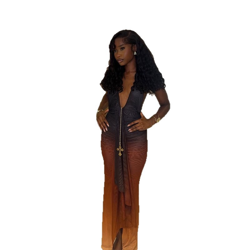 Bold Colorblock Backless Maxi Bodycon Dress