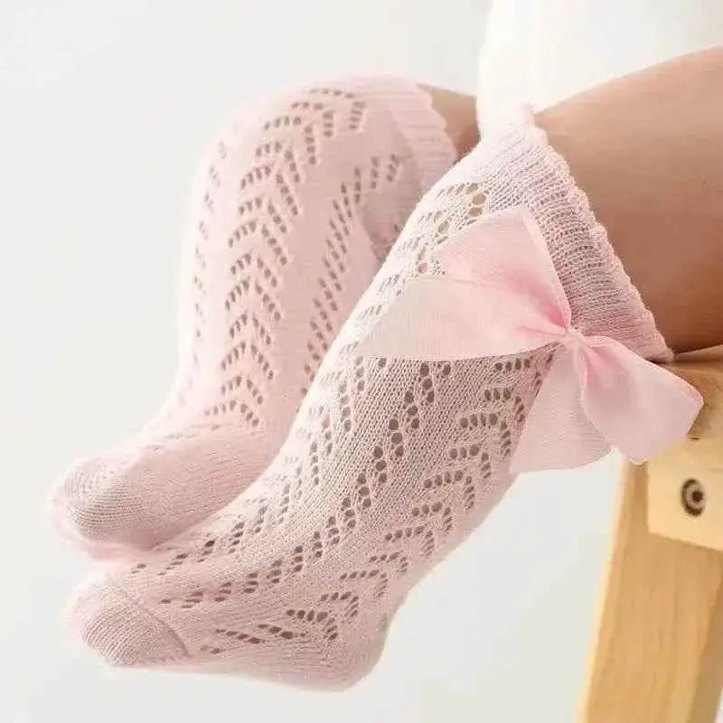 Baby Girls Long Bow Socks - Stylish and Comfortable Footwear for Little Fashionistas.