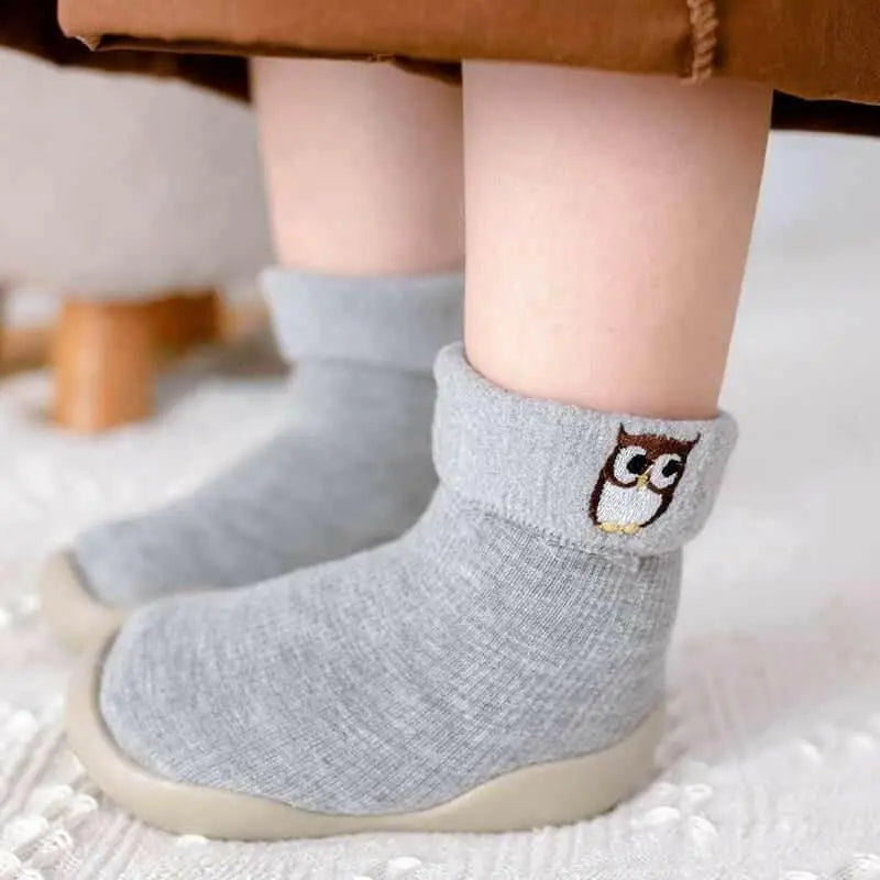 Children's Fall Winter Indoor Non-slip Plus Velvet Thick Toddler Socks.