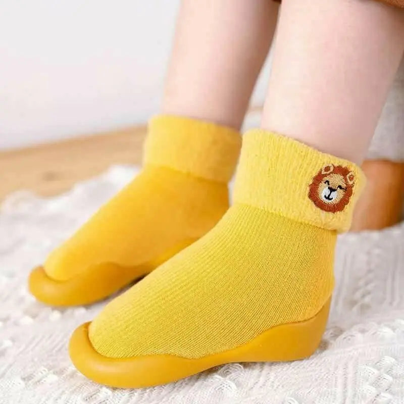 Children's Fall Winter Indoor Non-slip Plus Velvet Thick Toddler Socks.