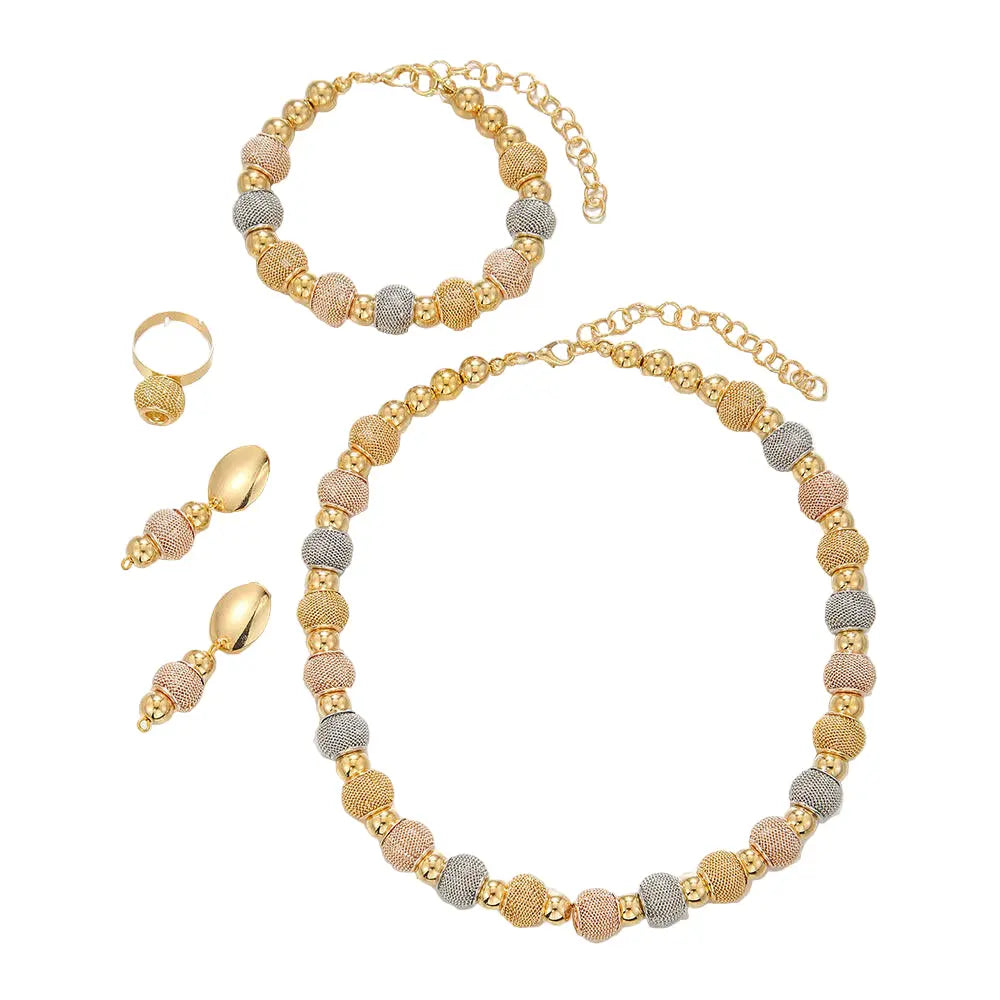 Fashion Contrast Large Round Bead Necklace Set.