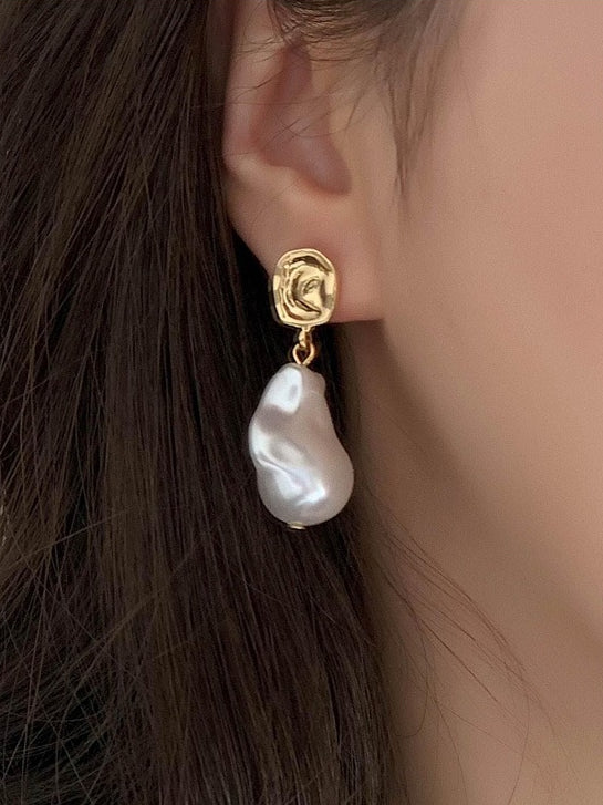Baroque Vintage Shaped Pearl Earrings Plush Fashion Hub