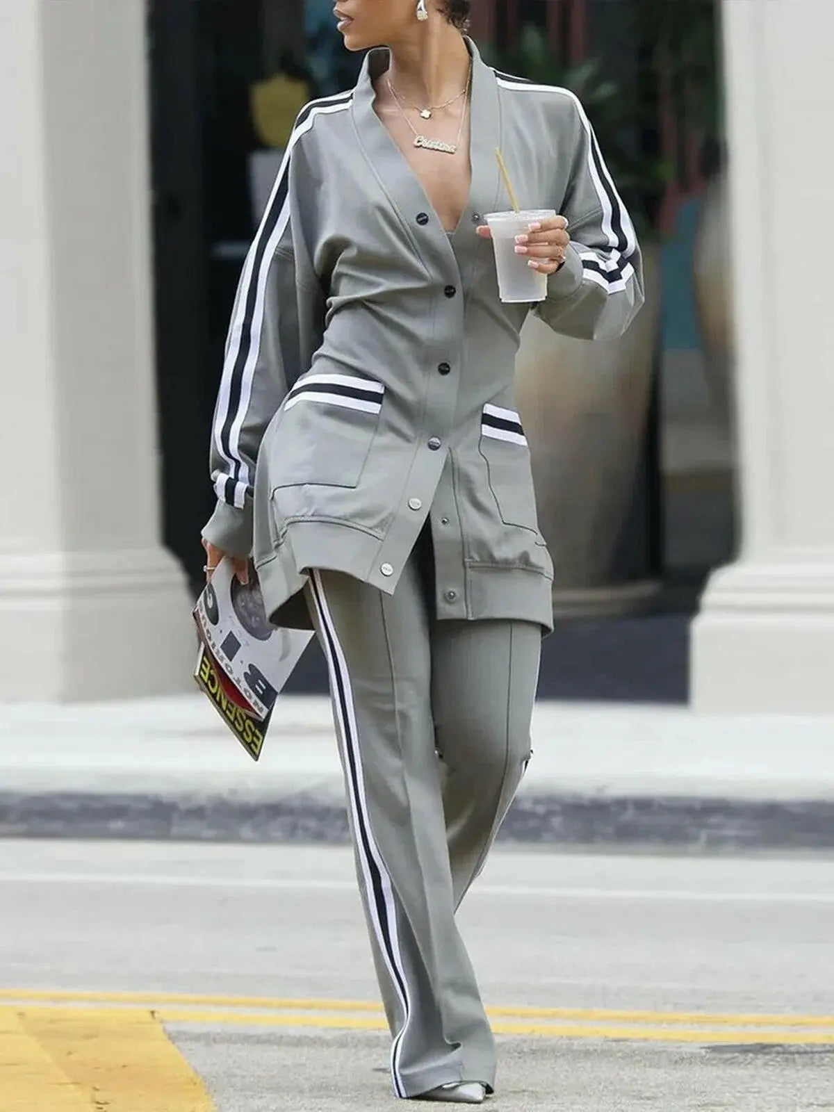 Grey Women's Long Sleeved  Color Blocked Casual Jacket Plush Fashion Shop