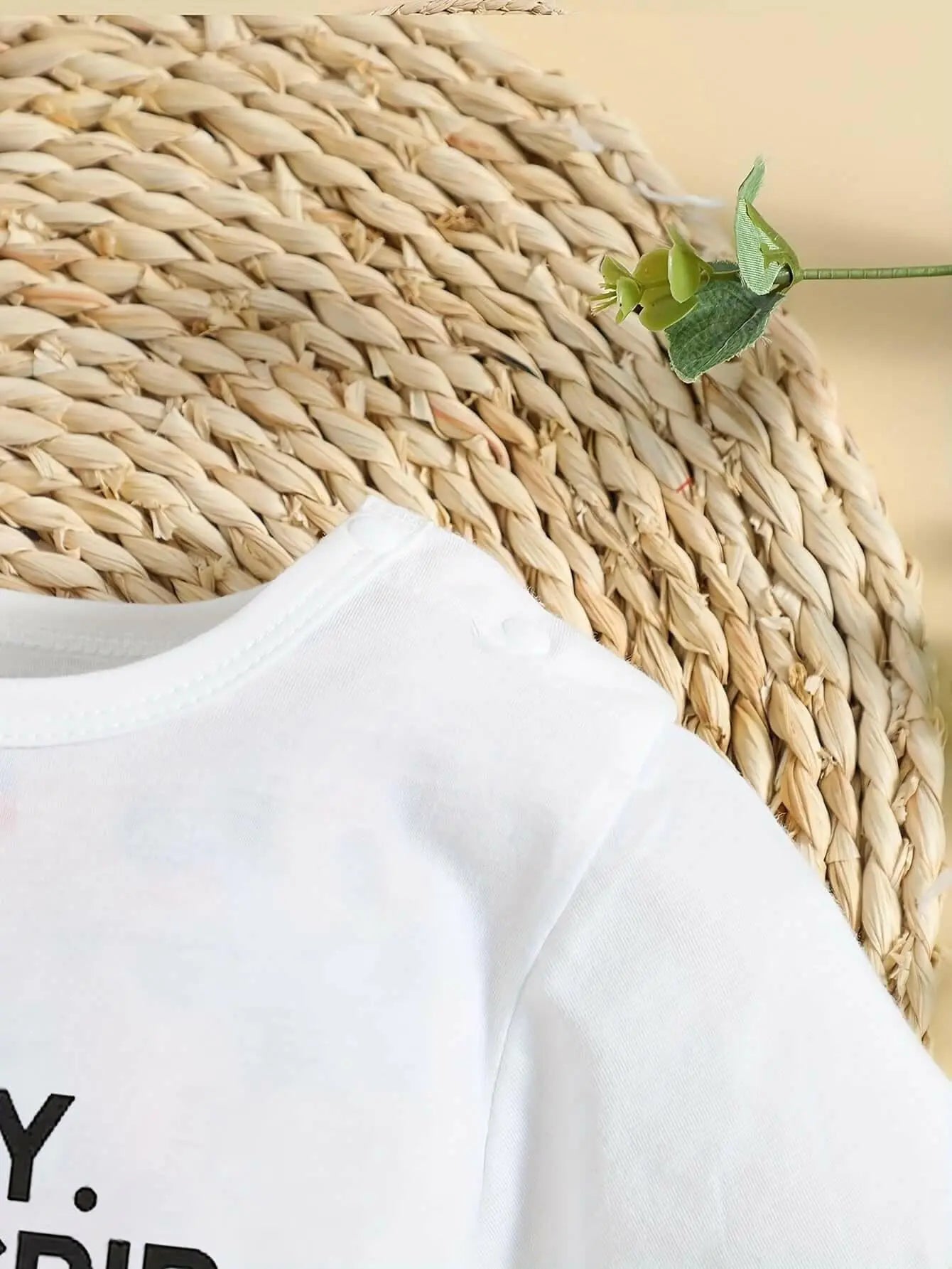 Infant Party My Crib Bodysuit - Comfy Short Sleeve Onesie for Babies.
