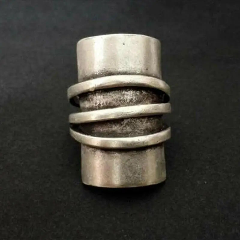 Retro Exaggerated Circle Personality Ring Ethnic Style Geometric.