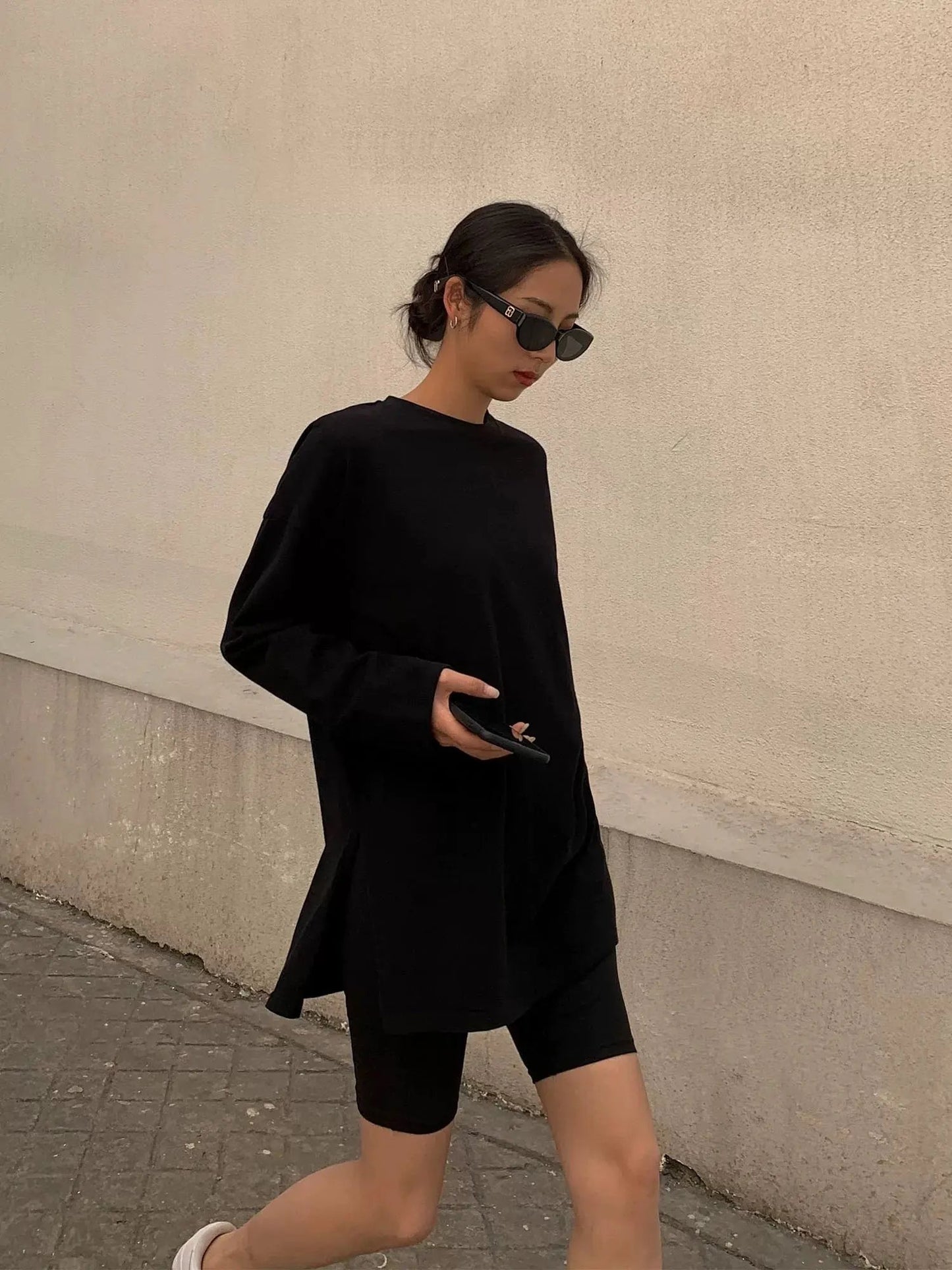 Simple Loose long-sleeved slit T-shirt PAINEVIDA
