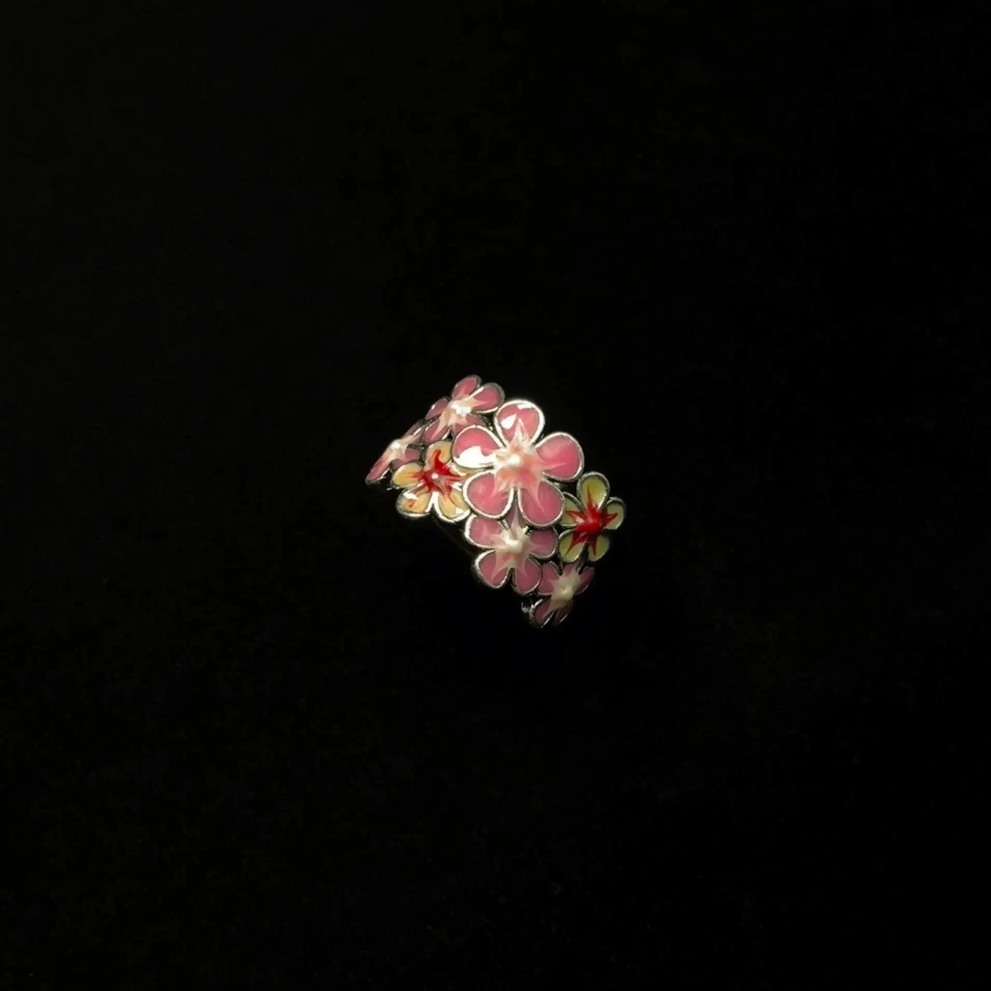 Vintage Enamel Flower Ring Plush Fashion Hub