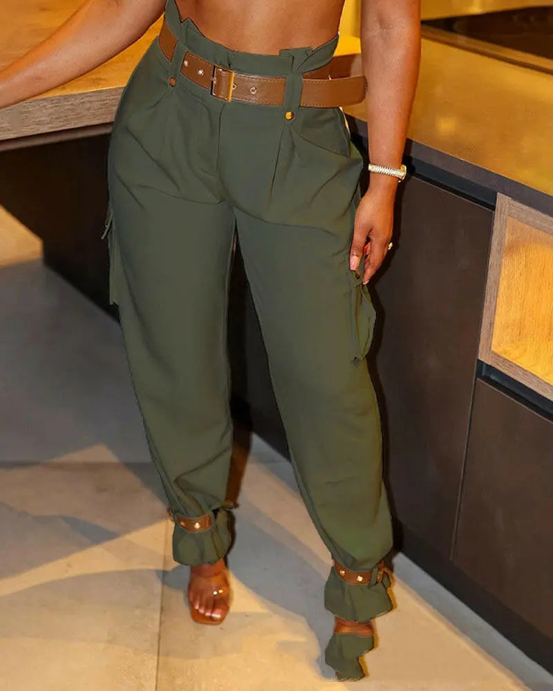 Women's Contrast Color Belt Trousers.