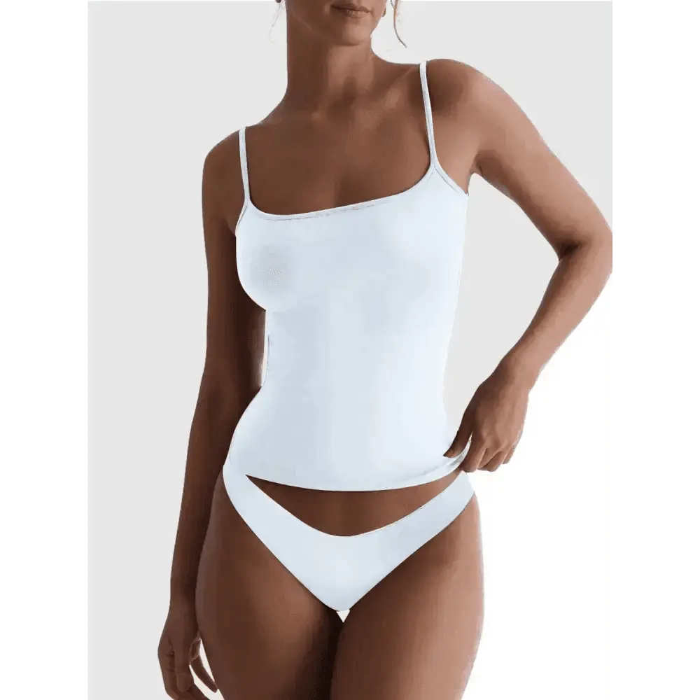 Women's Lovely Scoop Neck Cami.